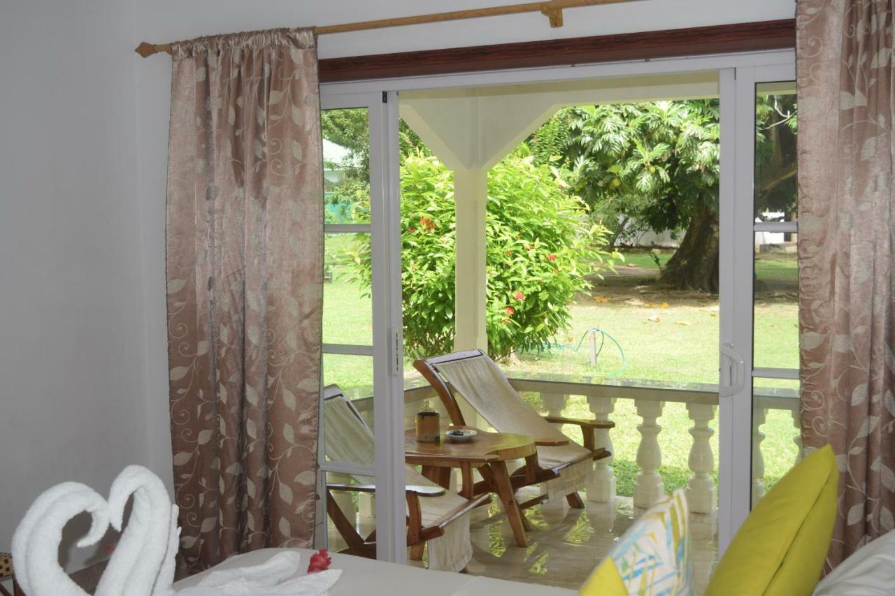 Chalet Bamboo Vert 라디게 외부 사진